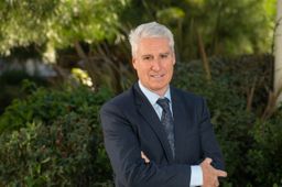 Dr. Miguel Ángel Arráez