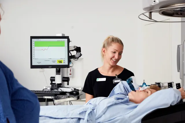 Ventajas de la radioterapia sin tatuajes con inspiración profunda mantenida